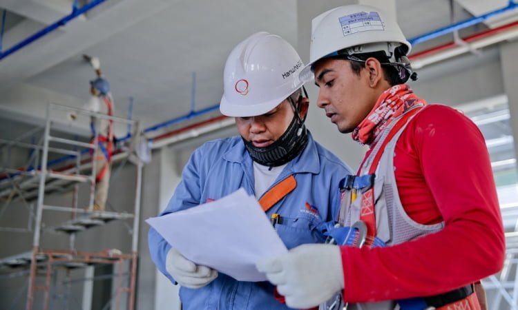 Quantidade de brasileiros no exterior cresce 35% em dez anos, aponta IBGE