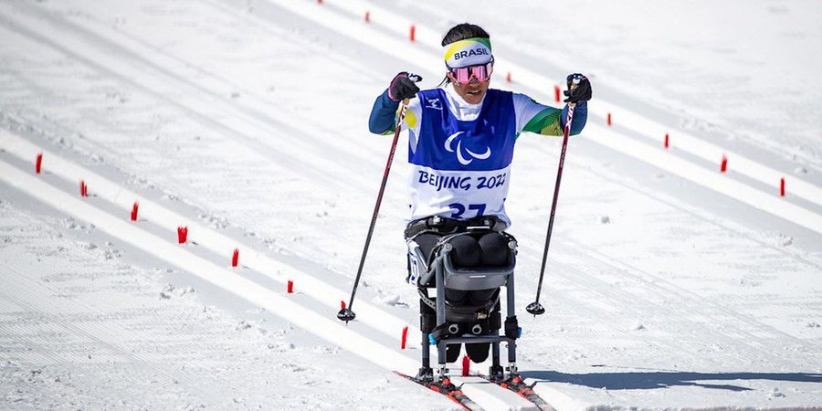 Aline Rocha é bronze no Mundial de esqui cross country paralímpico