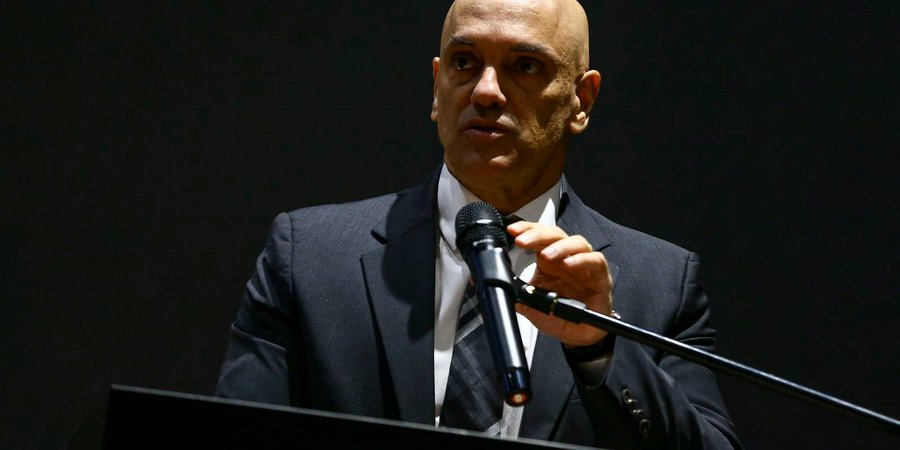 Com nova ameaça golpista, ministro do STF proíbe bloqueio de vias