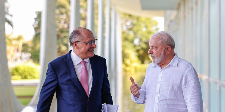 Viagem de Lula à China é confirmada para 11 de abril