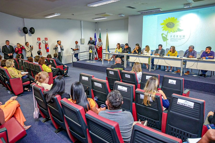 Assembleia e MPMA reúnem imprensa para debater cuidados na veiculação de notícias sobre suicídio