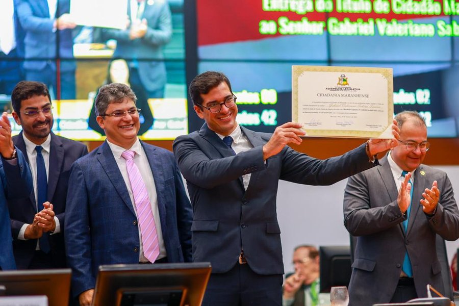 Gabriel Tenório é homenageado pela Assembleia com o Título de Cidadão Maranhense