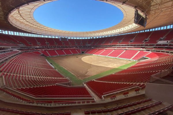 Arena BRB faz a maior troca de gramado dos últimos 10 anos para receber a Seleção