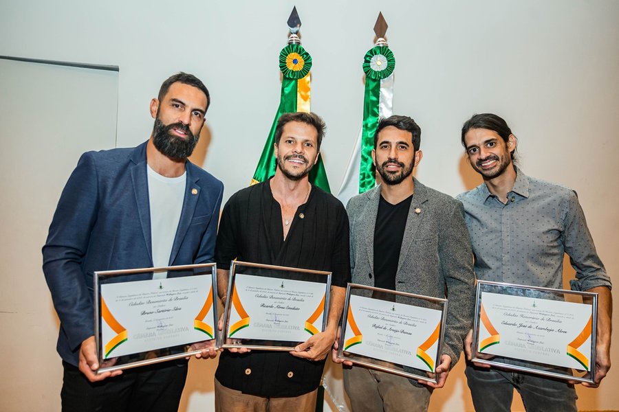 Sócios da R2 são homenageados como Cidadãos Honorários de Brasília