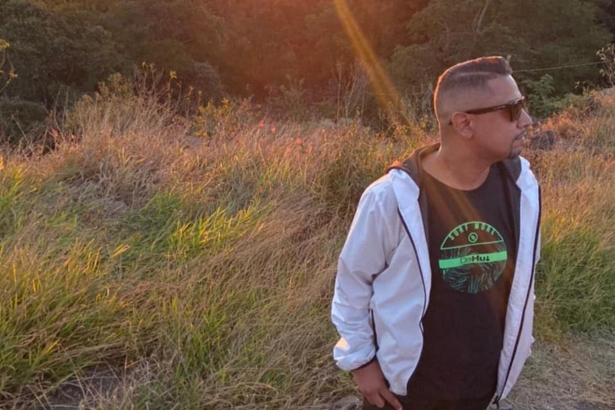 “Pessoa incrível”, diz amigo de vítima morta em tiroteio no aeroporto