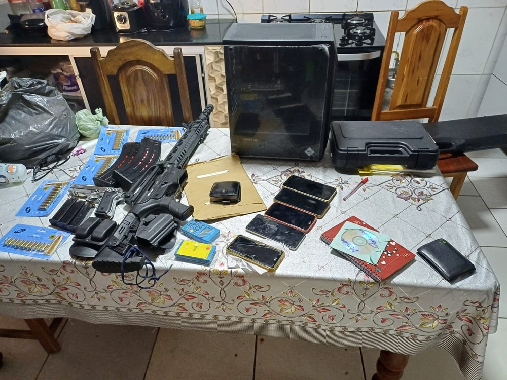 PRF prende 19 suspeitos de assaltos a bancos e a carros-fortes no MA e outros estados