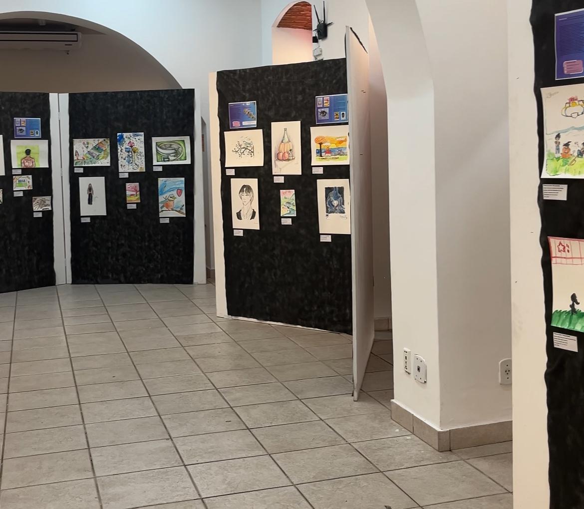 Aquarela de Nós; a exposição que destaca a arte e inclusão social de jovens estudantes em São Luís