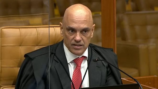 STF rejeita impedimento de Alexandre de Moraes em investigações contra Bolsonaro