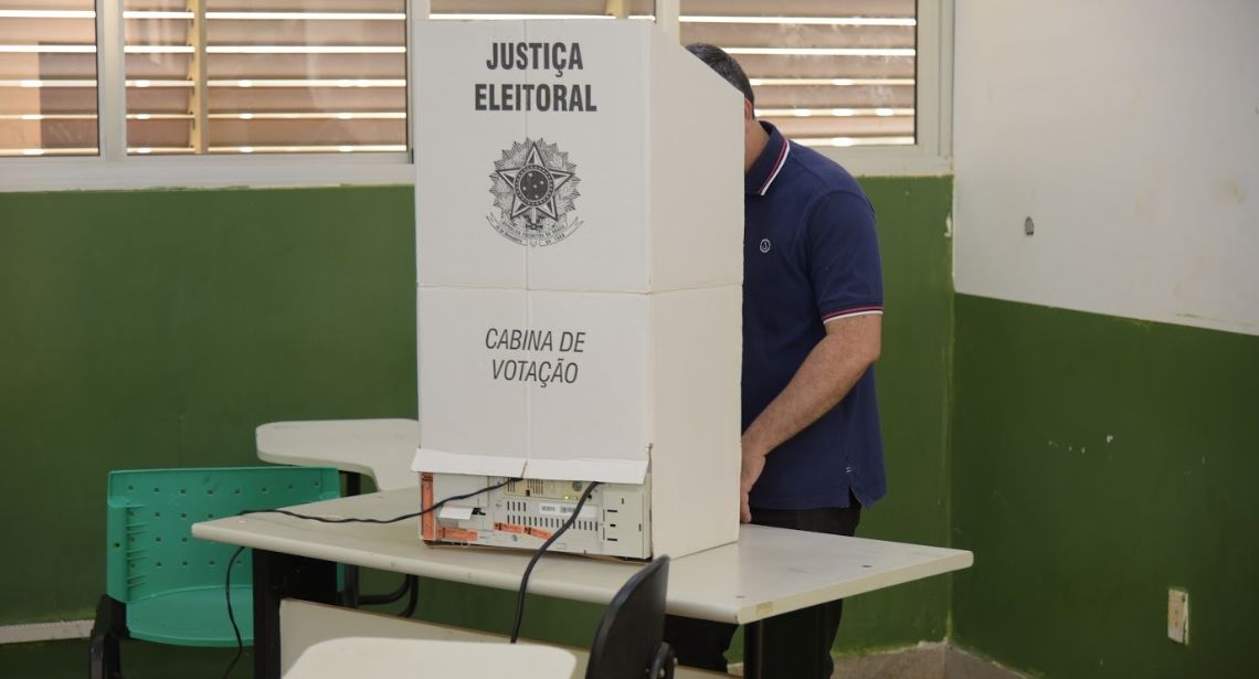 Eleitores que não votaram no 2º turno devem justificar ausência até 7 de janeiro