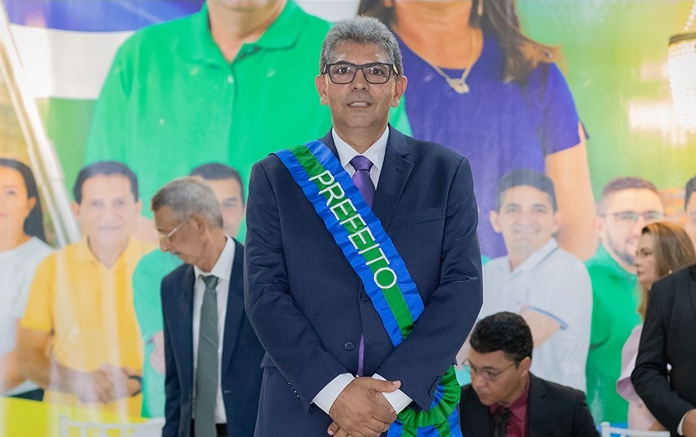 Prefeito Nilton Ribeiro anuncia reajuste de 6,27% no piso dos professores de Lagoa do Mato