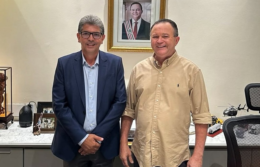 Prefeito Nilton Ribeiro participa de encontro com o Governador Carlos Brandão em São Luís