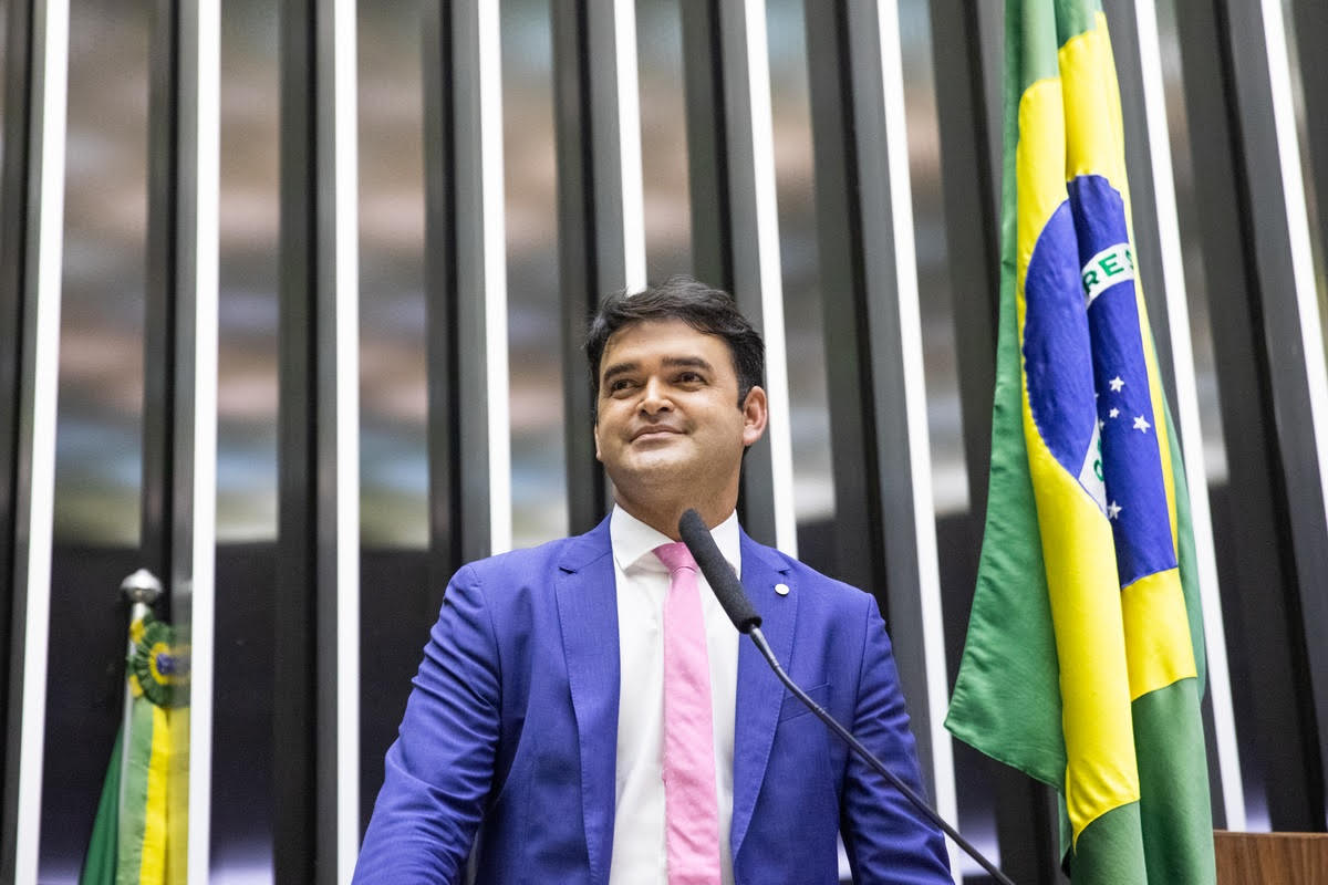 Deputado Rubens Jr comemora aprovação do conselho para implantação do IFMA para atender Parnarama e Matões