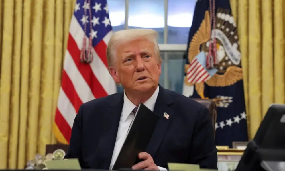 Trump faz alerta para Irã fechar acordo nuclear antes que seja tarde