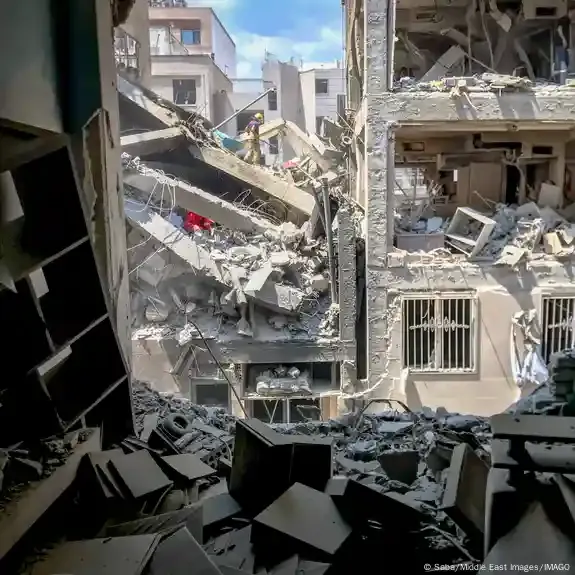 Irã volta a atacar Israel e eleva tensão no Oriente Médio