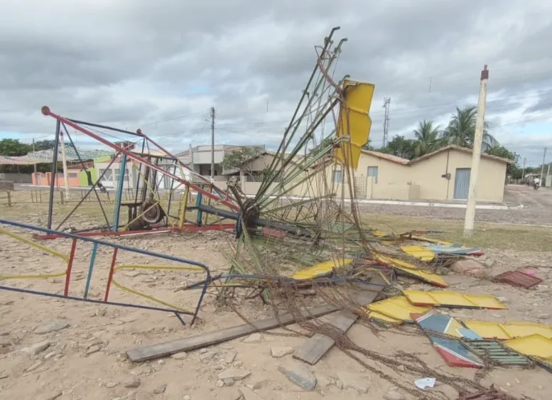 Brinquedo de parque de diversões desaba e deixa seis feridos no Piaui