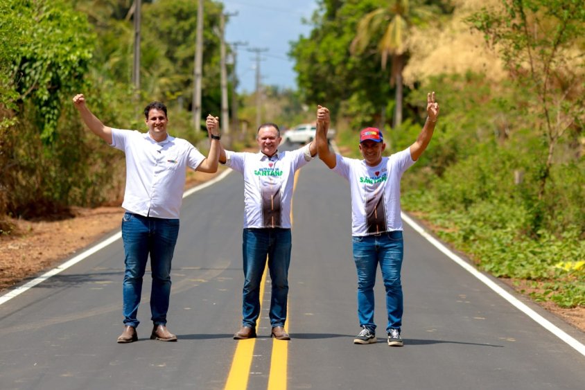 Brandão entrega estrada de Santana em São João Batista e vistoria Travessia da Baixada