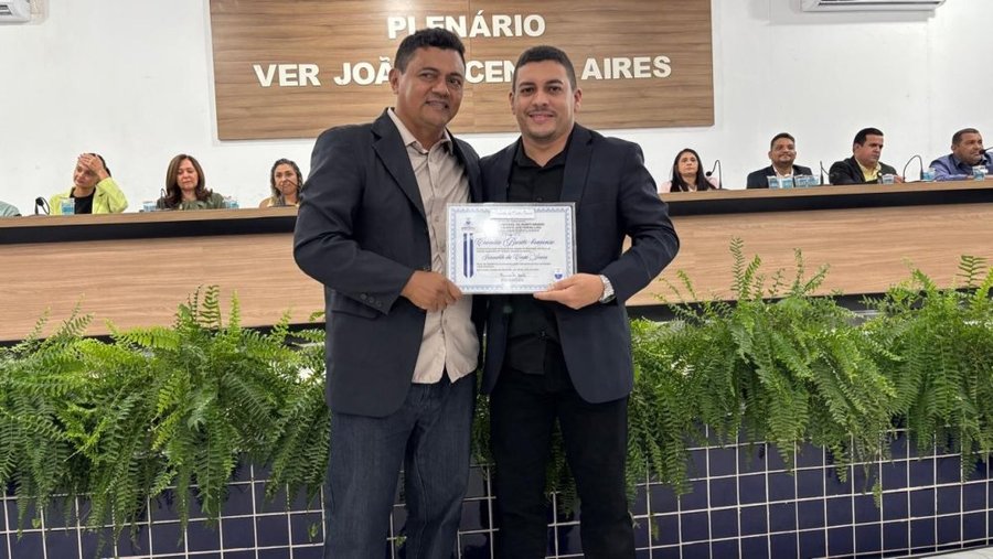 Vereador de Matões, Naldo Filó recebe Título de Cidadão Buriti bravense