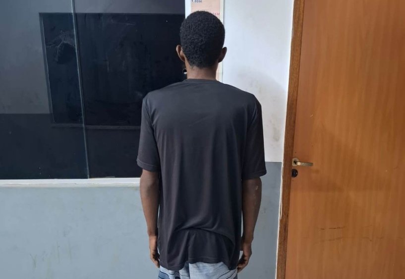 Jovem é preso acusado de se passar por passageiro para roubar motoristas de aplicativo em Timon